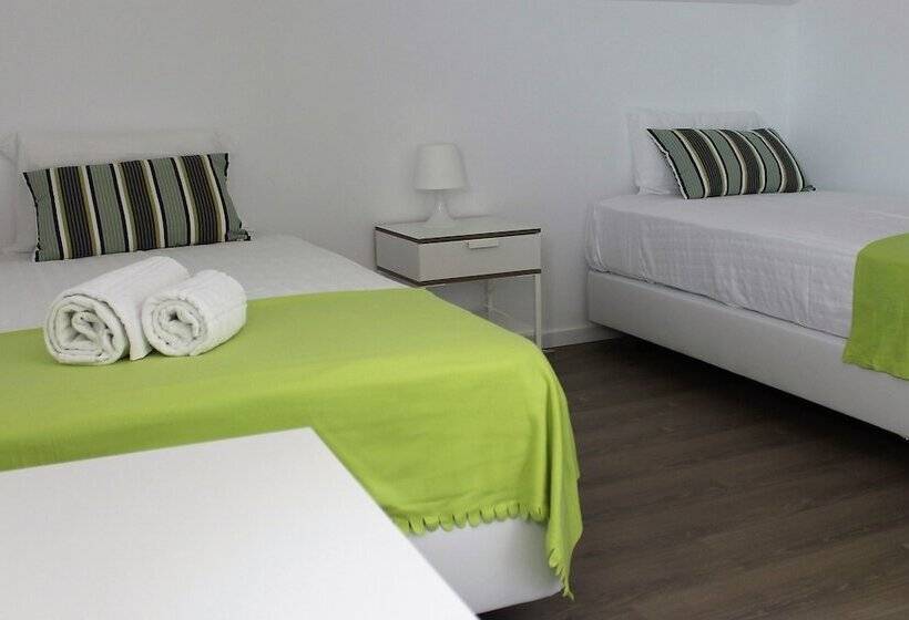 스탠다드 룸 공동 욕실, Uau Hostel