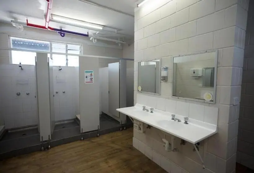 Standard Yhden Hengen Huone Jaettu Kylpyhuone, Yha Coolangatta Gold Coast