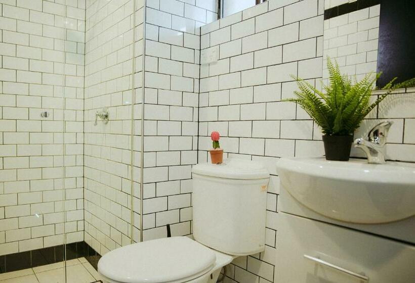 Одноместный Номер Basic, The Village Surry Hills