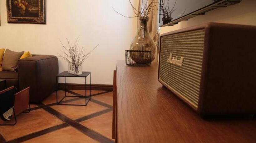 スイート, Al Palazzetto