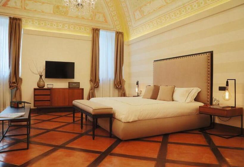 スイート, Al Palazzetto