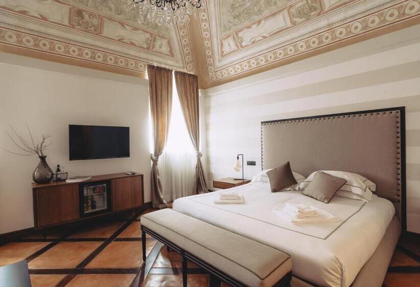 스위트, Al Palazzetto