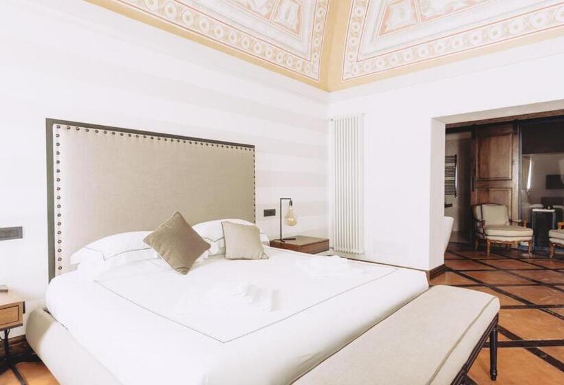 스위트, Al Palazzetto