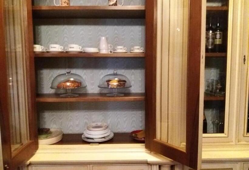 חדר סופריור לארבעה, Number60