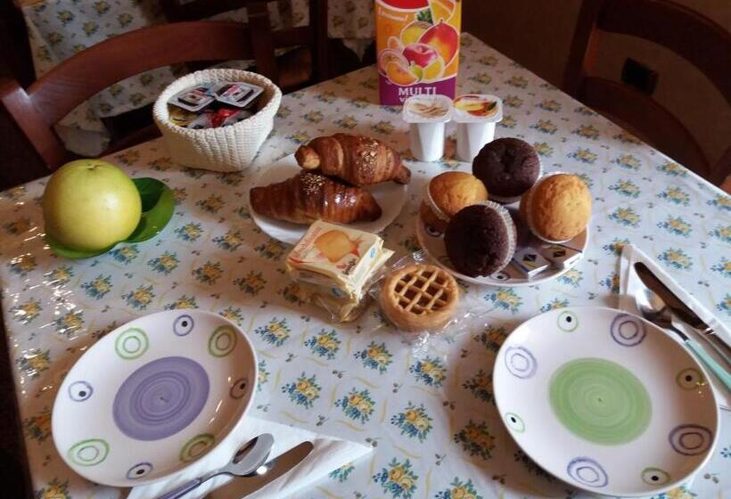 חדר משפחתי, Number60