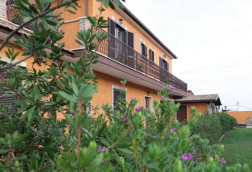 חדר משפחתי, Number60