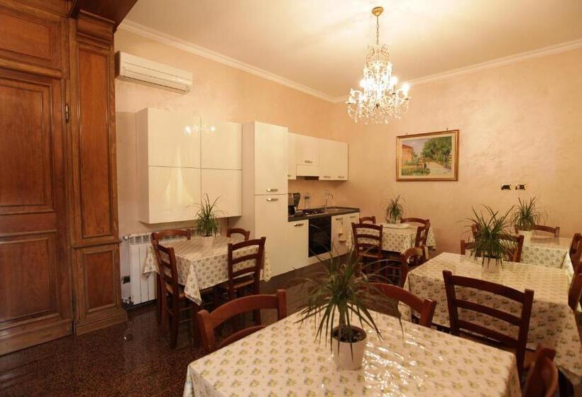 חדר סטנדרט לשלושה, Number60