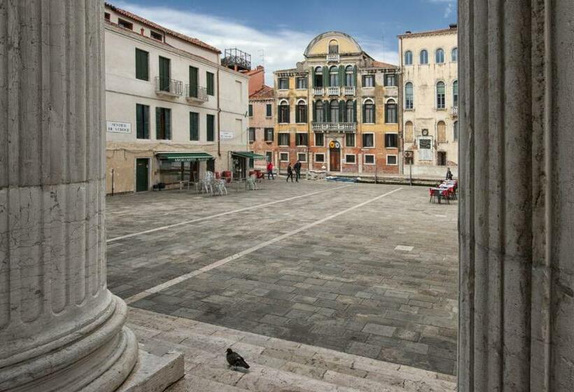 اتاق استاندارد چهارنفره با سرویس بهداشتی مشترک, San Giacomo Venezia