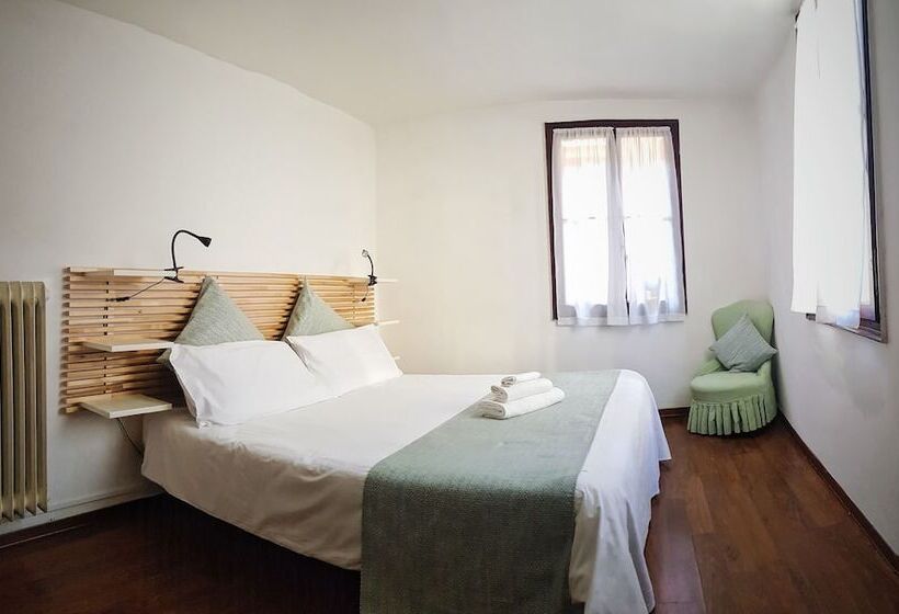 Standard Single Room Shared Bathroom, San Giacomo Venezia