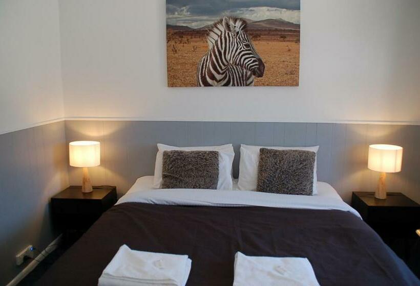 חדר סטנדרט עם מיטת קינג, Calder Motel