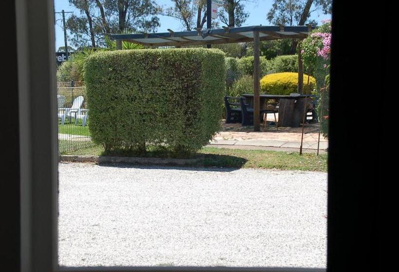 חדר דלוקס עם מיטת קינג, Calder Motel