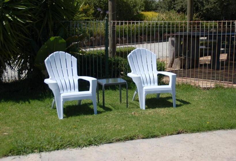 חדר דלוקס עם מיטת קינג, Calder Motel