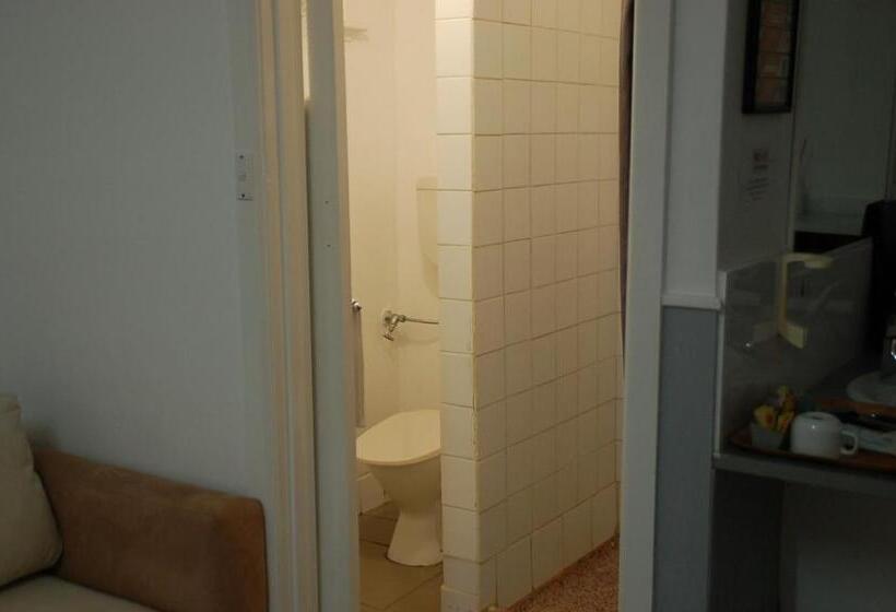 חדר דלוקס עם מיטת קינג, Calder Motel