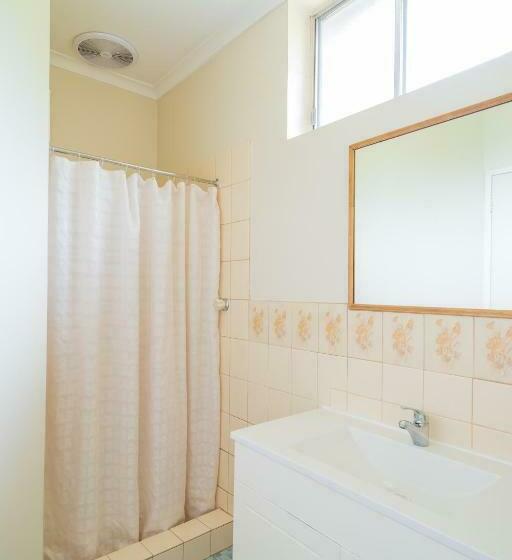 חדר סטנדרט, Castle Motel