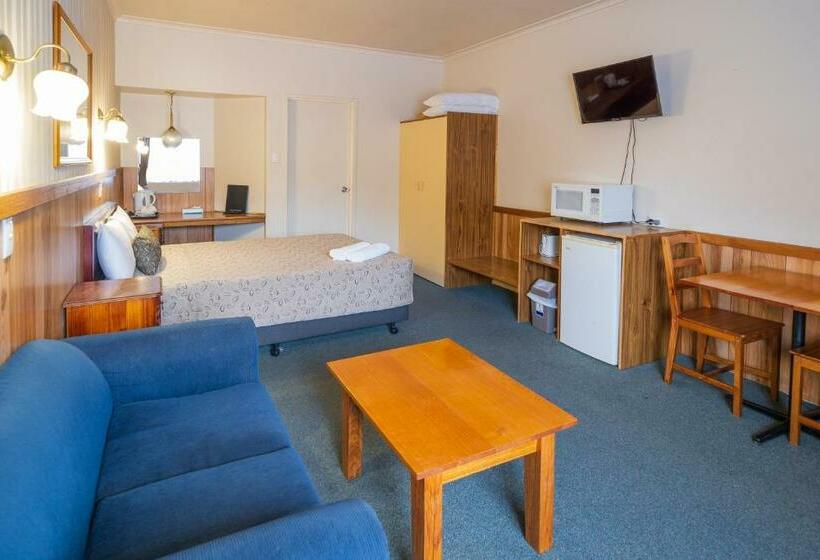 חדר סטנדרט, Castle Motel