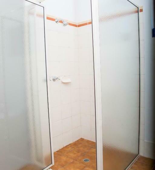 اتاق استاندارد با چشمانداز باغ, Crystal Fountain Motel Albury