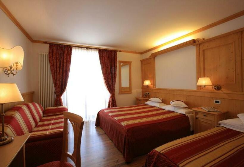 חדר סטנדרט עם מרפסת, Dolce Avita Hotel Spa & Resort