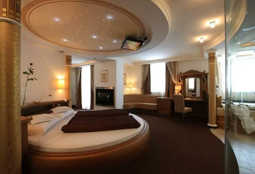 ハイドロマッサージバス付きスイート, Dolce Avita Hotel Spa & Resort