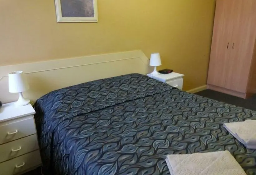 Standard-huone, Grand Central Motel