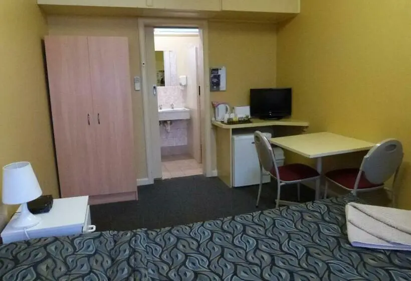 Standard-huone, Grand Central Motel
