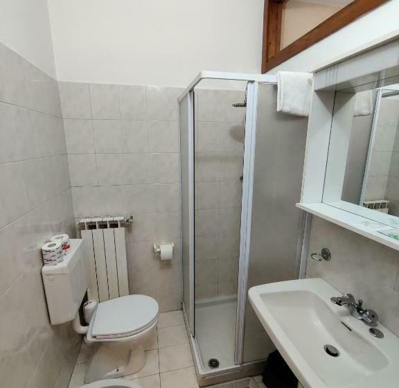 스탠다드 룸, Albergo Baffo