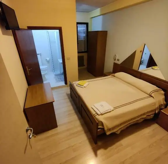 スタンダードルーム, Albergo Baffo