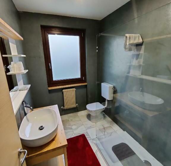 Четырехместный Номер Стандарт, Albergo Baffo