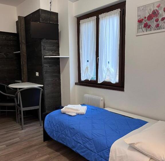 Четырехместный Номер Стандарт, Albergo Baffo