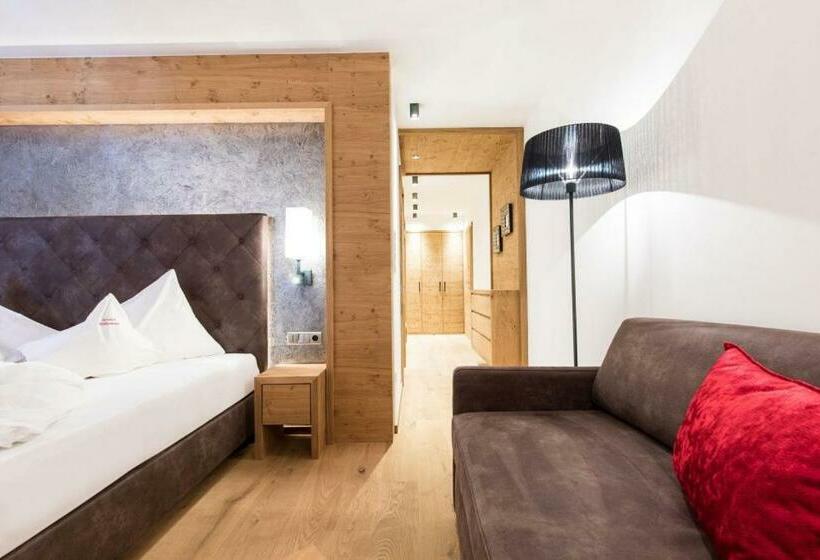 غرفة قياسية مزوَّدة بشُرفة, Eden