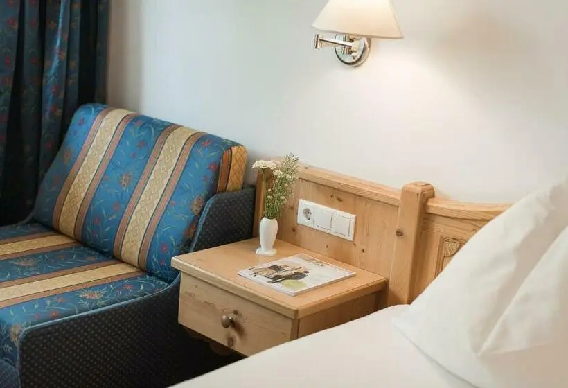 マウンテンビュースタンダードルーム, Park Hotel Villa Etschland