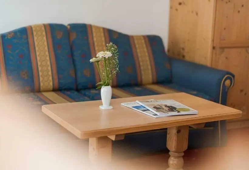 スイート, Park Hotel Villa Etschland