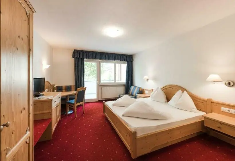 マウンテンビュースタンダードルーム, Park Hotel Villa Etschland