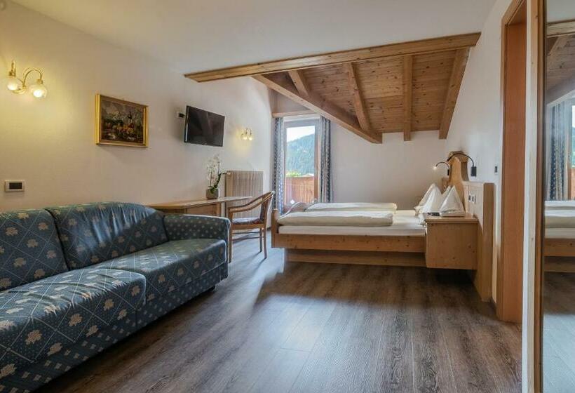 수피리어 트리플 룸, Pensione Camoscio