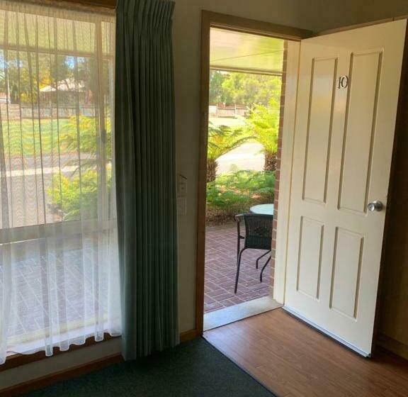 חדר סטנדרט, Arthur Phillip Motor Inn