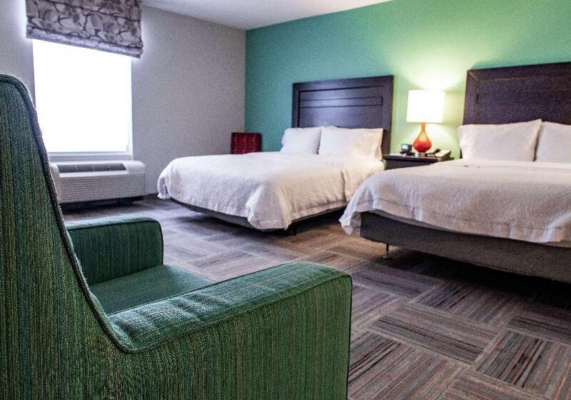 חדר משפחתי, Arthur Phillip Motor Inn