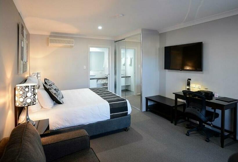 חדר דלוקס, Astro Dish Motor Inn