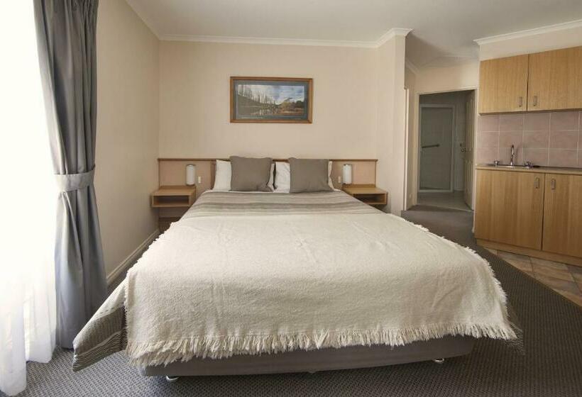 سوییت اجرایی, Redhill Cooma Motor Inn