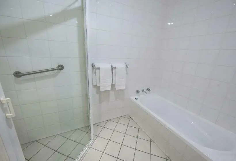 Executive-sviitti, Redhill Cooma Motor Inn