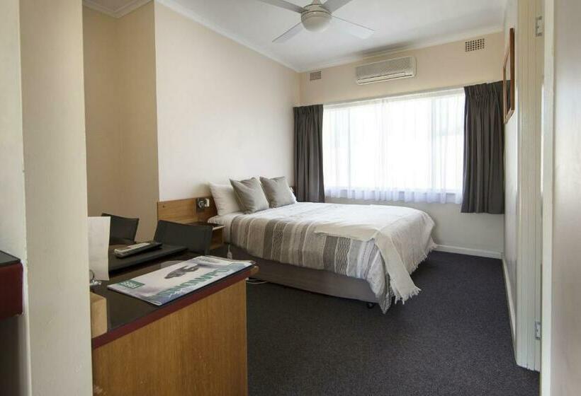 اتاق استاندارد, Redhill Cooma Motor Inn