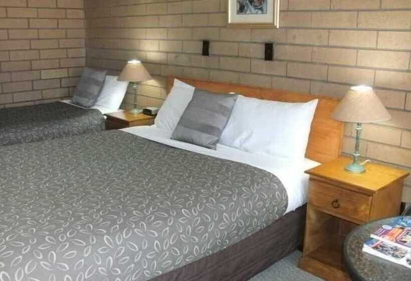 Номер Стандарт, Rippleside Park Motor Inn
