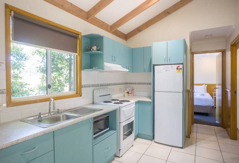 ツーベッドルーム ヴィラ, Fingal Bay Holiday Park