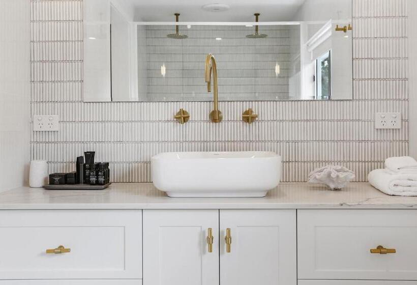 오두막, Seahorse Inn Hotel & Villas