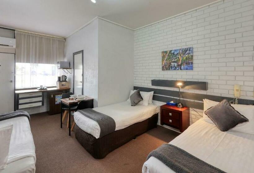 חדר סטנדרט, Sun Centre Motel