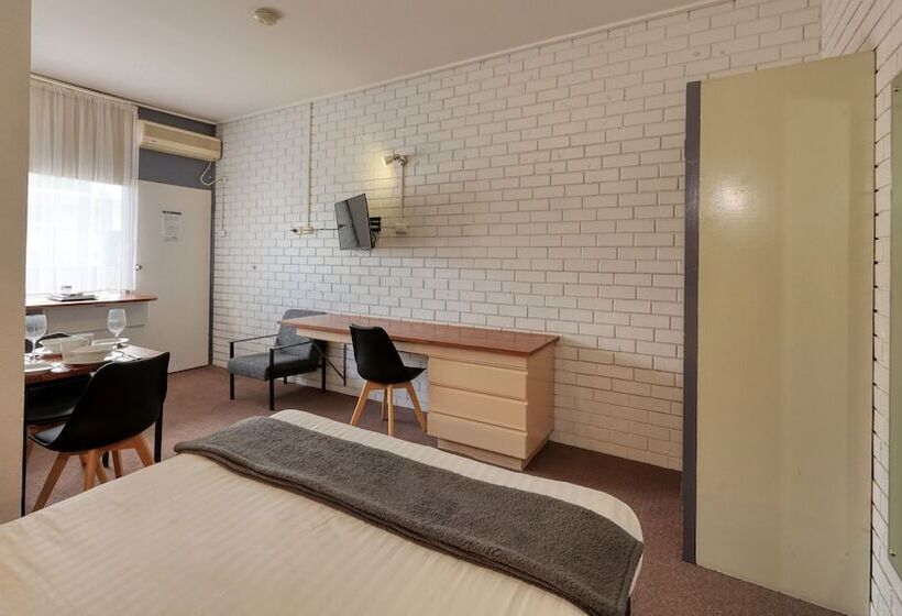 חדר סטנדרט, Sun Centre Motel