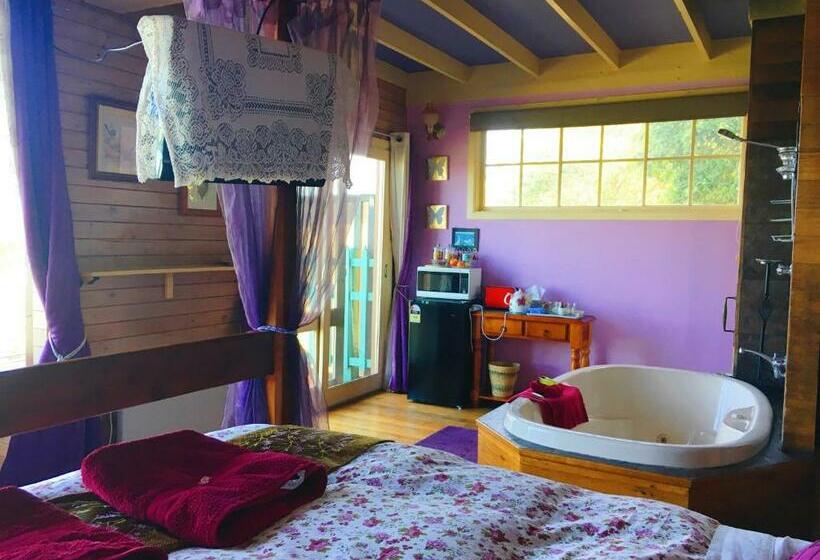 디럭스 테라스 룸 바다 전망, The Goat And Goose Bed & Breakfast