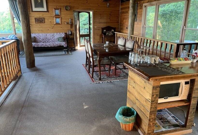 1침실 펜트하우스 아파트, The Goat And Goose Bed & Breakfast