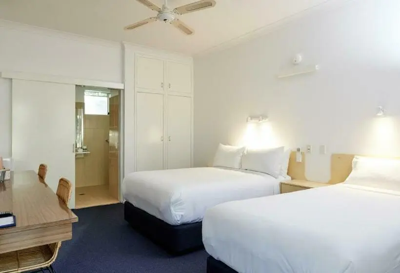 Standard-invahuone, The Sails Motel Brunswick Heads