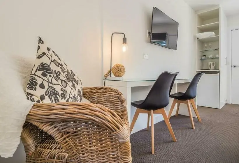 Perhesviitti, Tower Motel Marysville