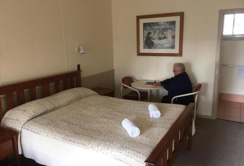 디럭스 룸, Woodmans Hill Motel