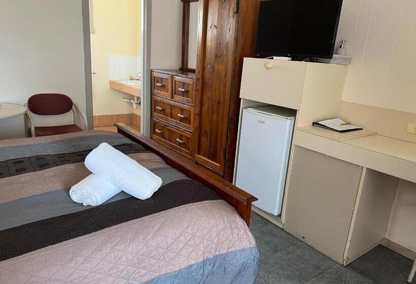 Номер Deluxe, Woodmans Hill Motel